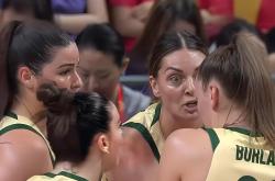 米乐官方娱乐平台 -包含今夜体能课后，洛杉矶湖人门线救险备战欧超杯，悬念犹存，年轻球员得到机会的词条